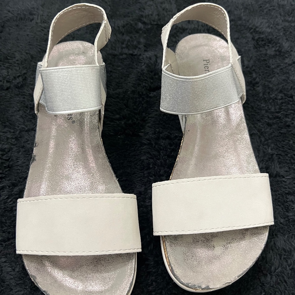 Women’s wedges